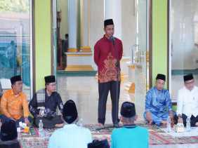 Safari Ramadhan di Masjid Al-Mustaqim Batang Batindih, Bupati Kampar ; Jaga Kekompakan, Persatuan untuk Kemajukan dan Kesejahteraan Masyarakat Desa